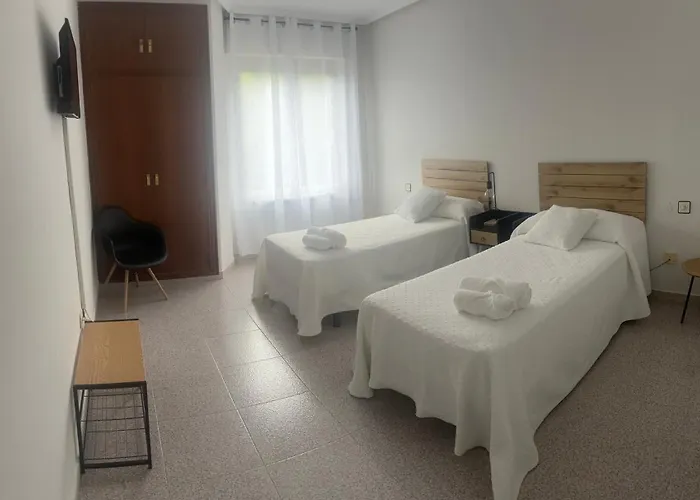 Ξενοδοχείο Juan Manuel *