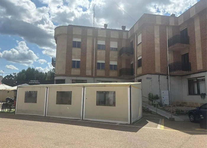 Ξενοδοχείο Juan Manuel